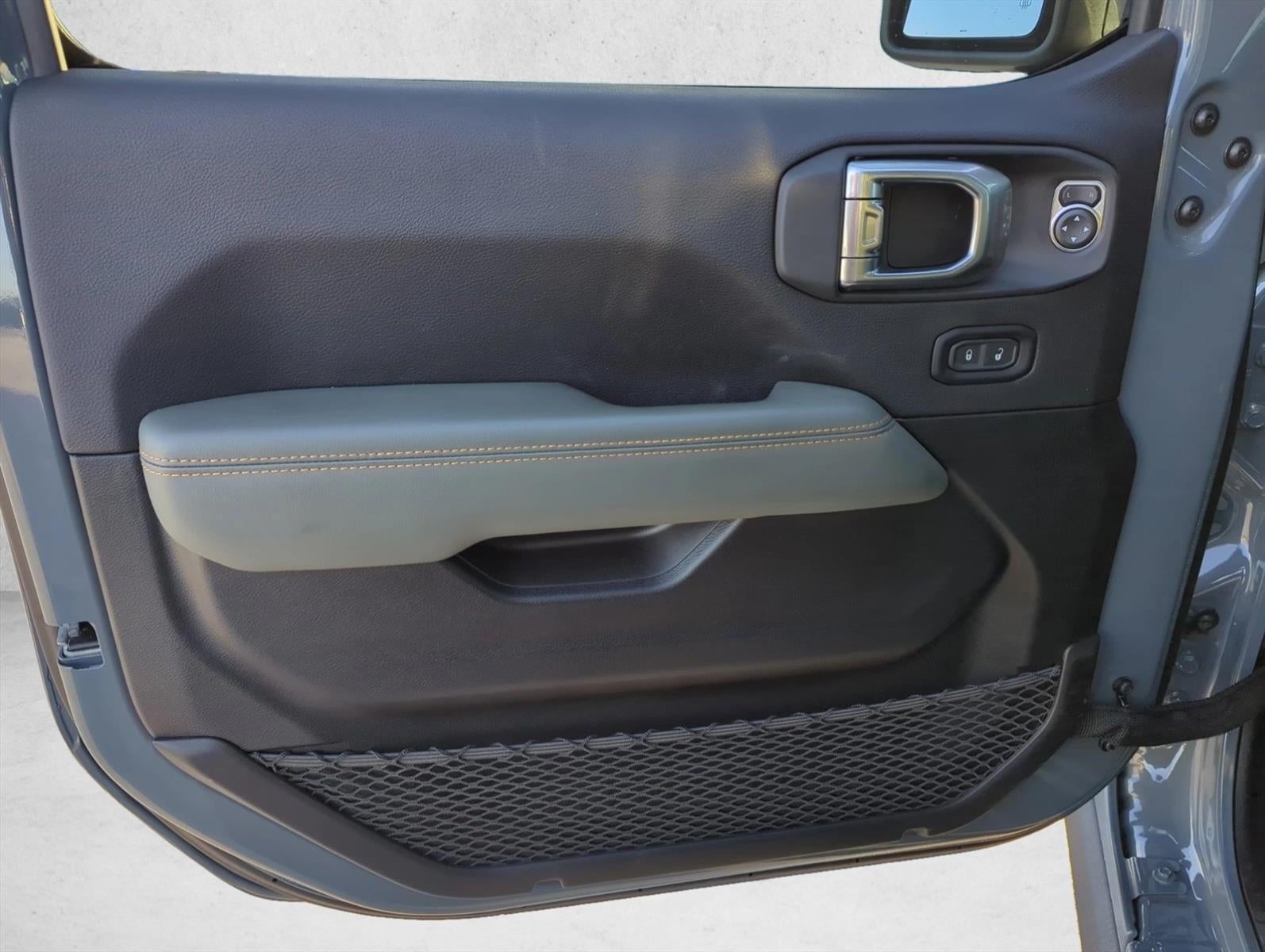 2025 Jeep Gladiator Mojave X 4x4