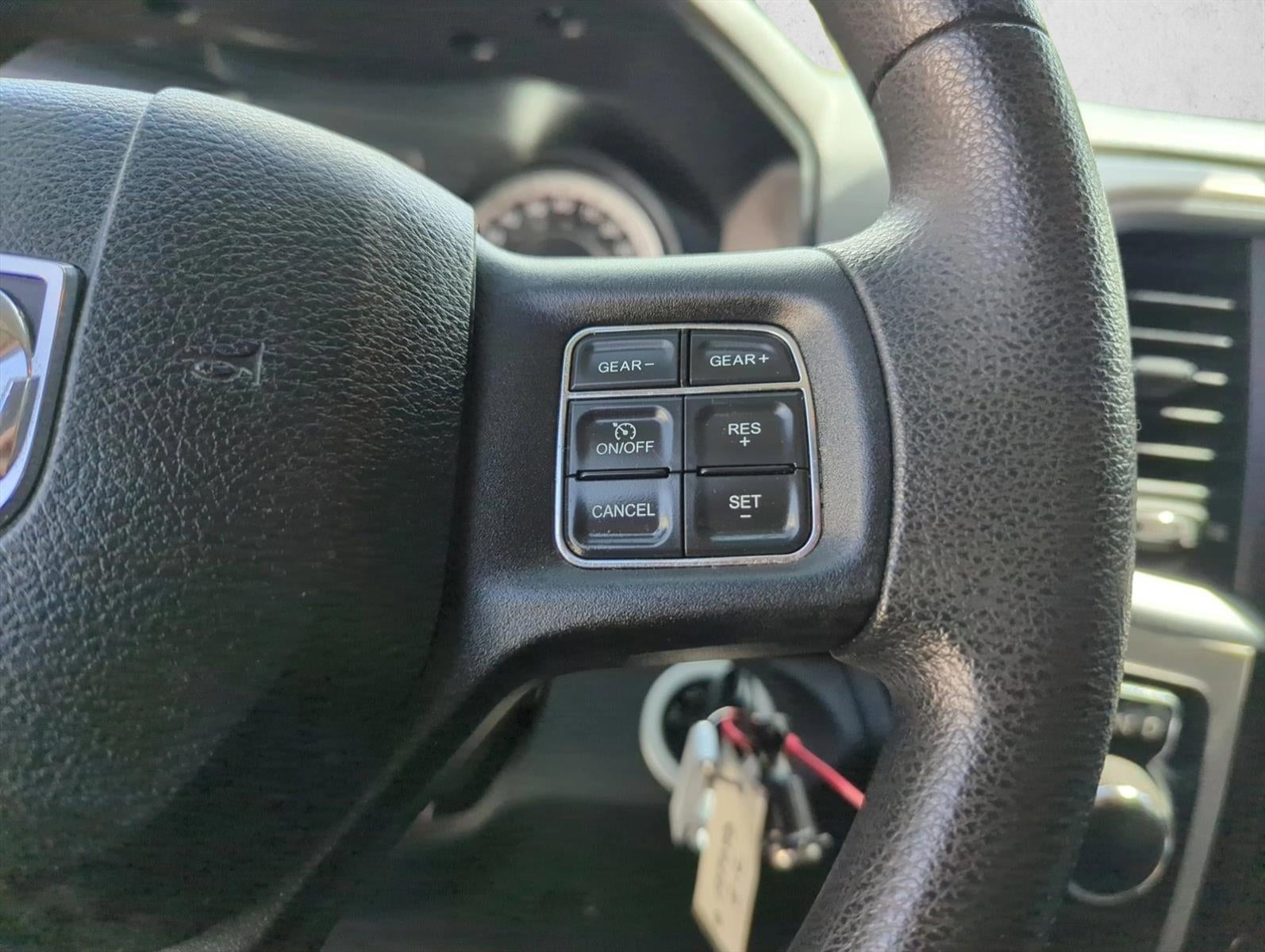 2016 RAM 1500 2WD Quad Cab 6.4 Ft Box SLT