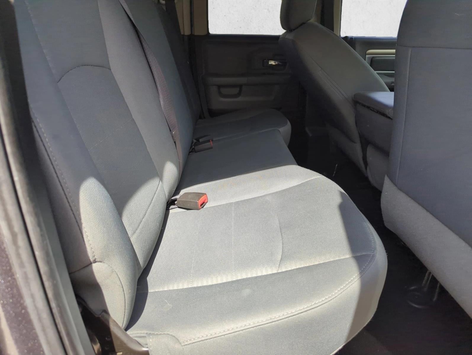 2016 RAM 1500 2WD Quad Cab 6.4 Ft Box SLT