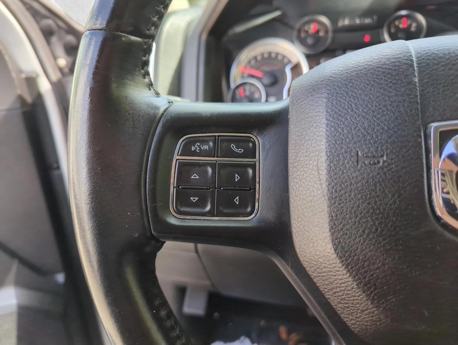 2019 RAM 1500 Classic Big Horn 4x4 Crew Cab 5'7" Box