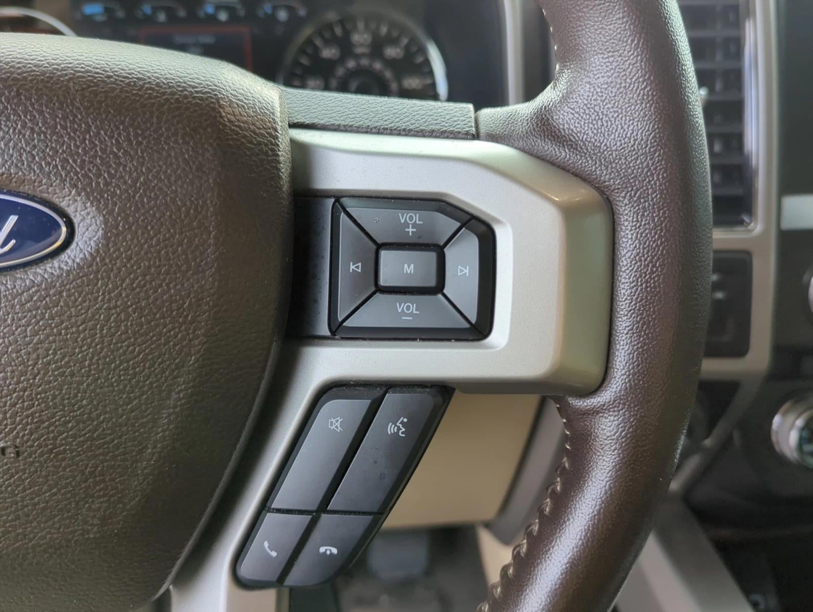 2018 Ford F-150 LARIAT 2WD SuperCrew 5.5' Box