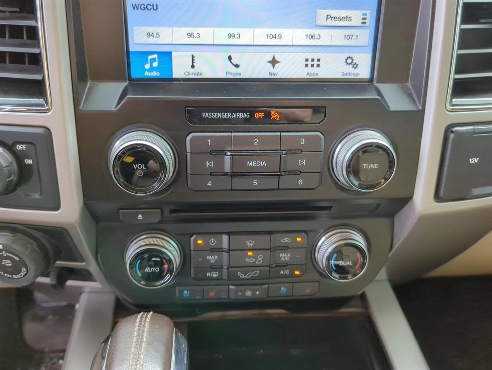 2018 Ford F-150 LARIAT 2WD SuperCrew 5.5' Box