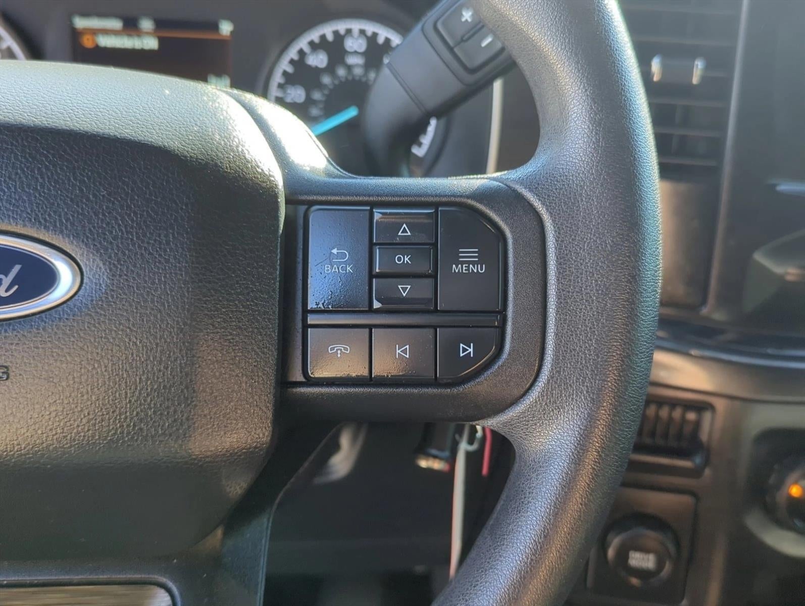 2022 Ford F-150 XL 2WD SuperCrew 5.5' Box