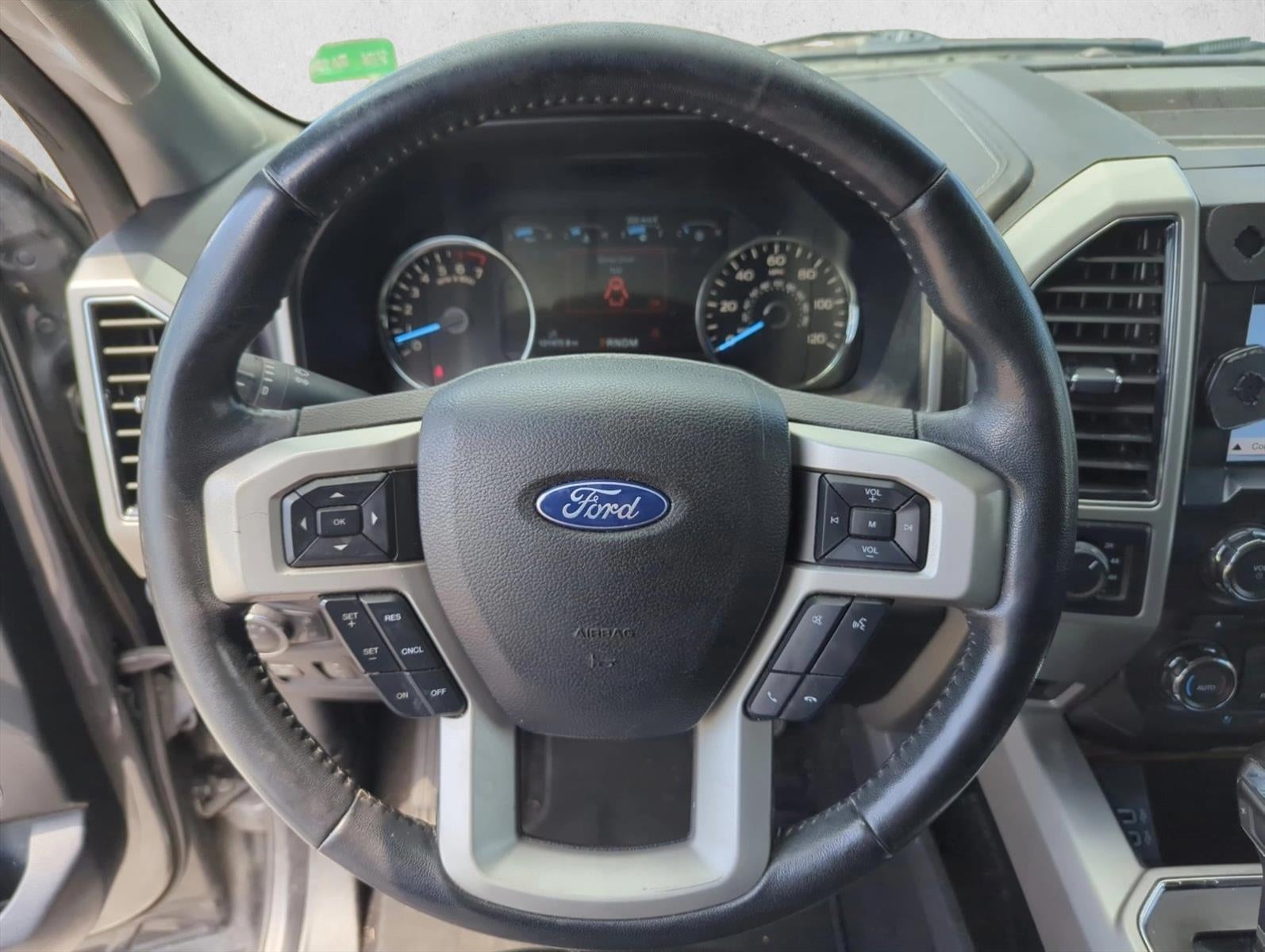 2018 Ford F-150 LARIAT 4WD SuperCrew 5.5' Box