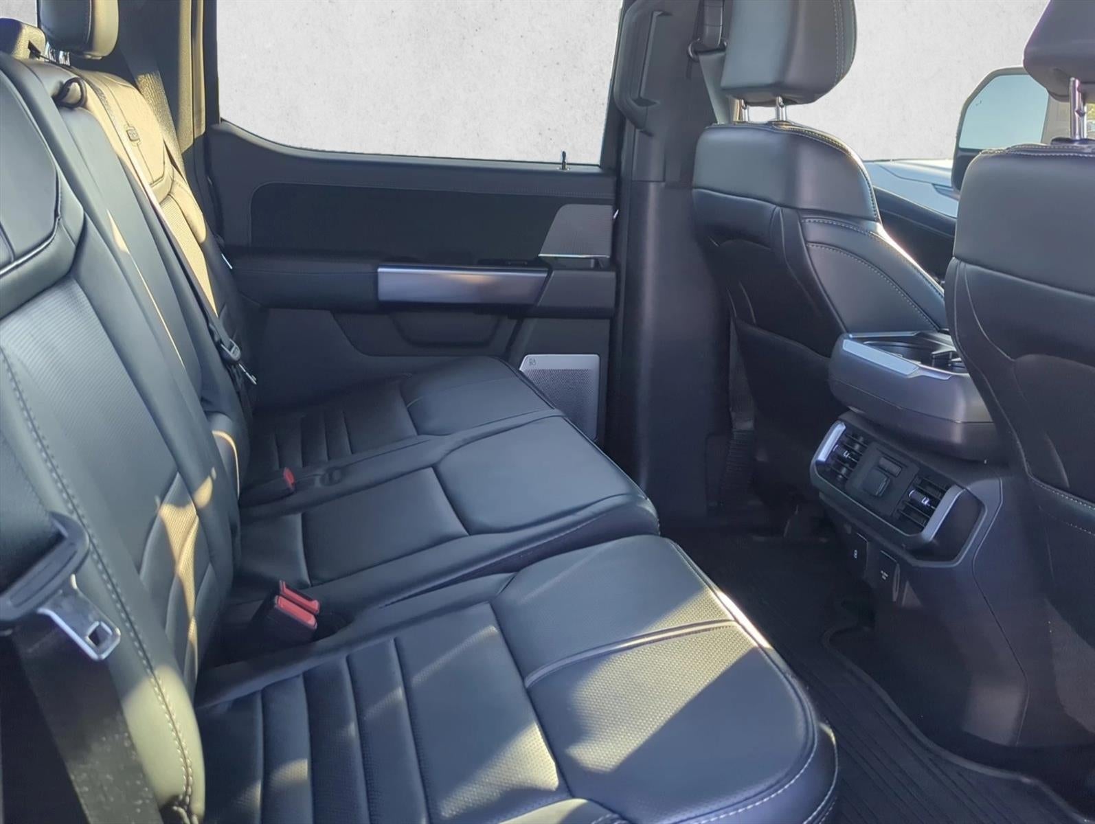 2023 Ford F-150 Platinum 4WD SuperCrew 5.5' Box