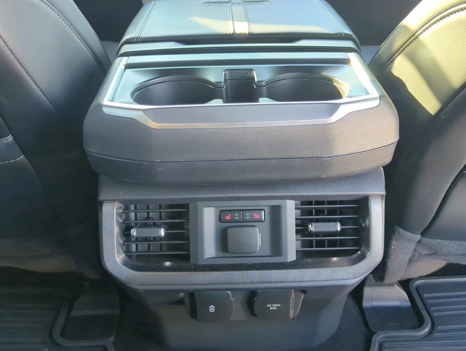 2023 Ford F-150 Platinum 4WD SuperCrew 5.5' Box