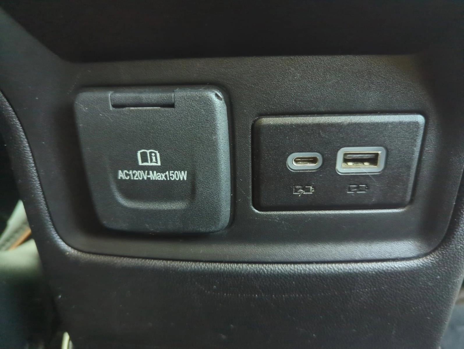 2023 GMC Acadia AWD AT4