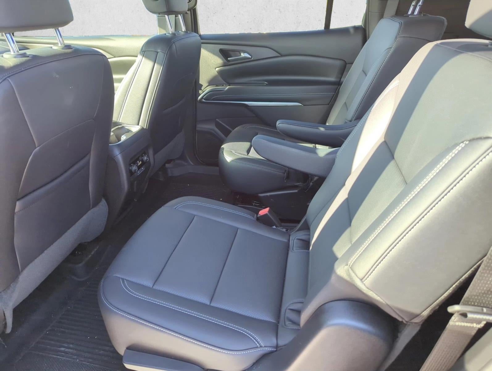 2026 Chevrolet Traverse LT w/1LT