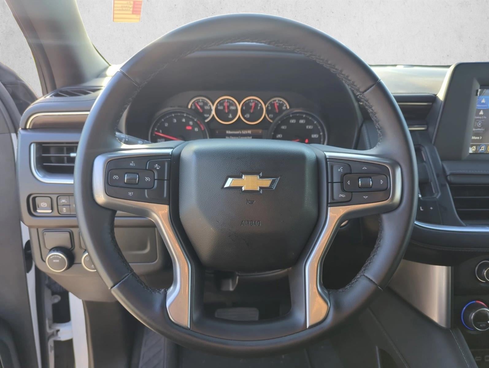 2024 Chevrolet Suburban 2WD LS