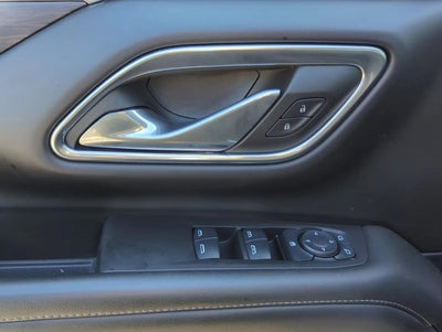 2024 Chevrolet Suburban 2WD LS