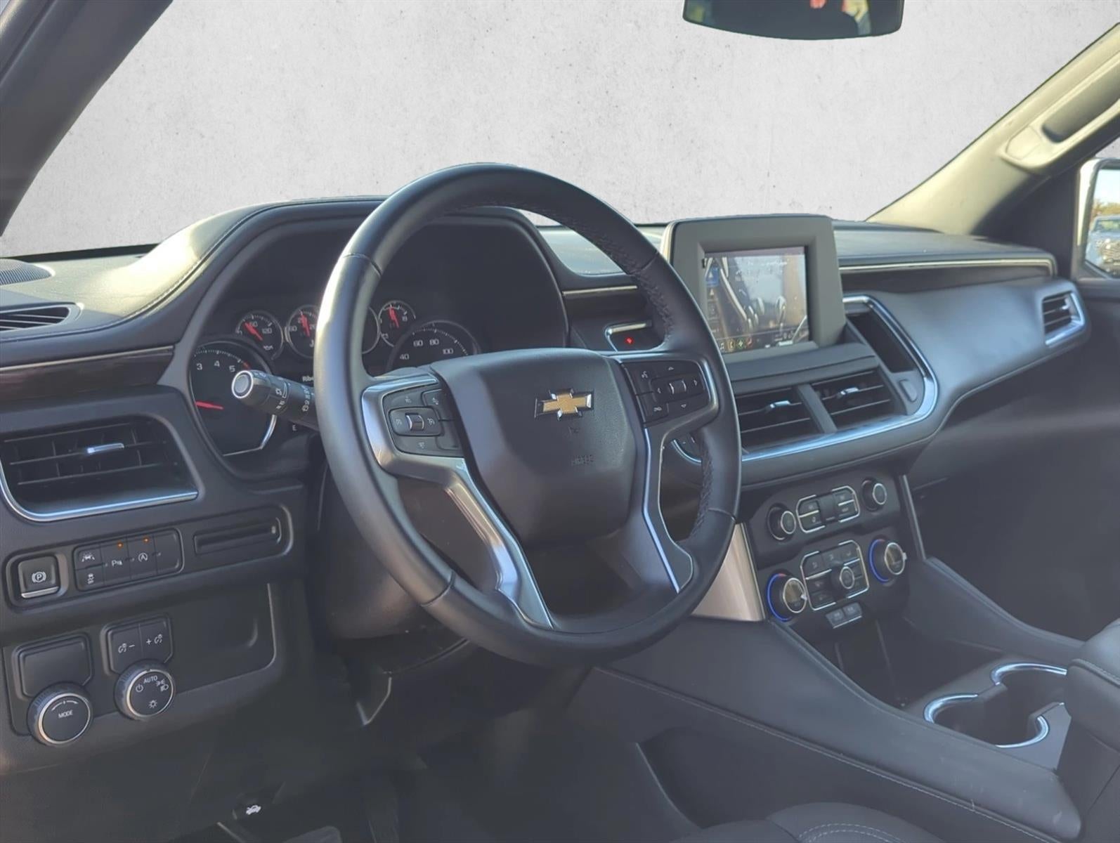 2024 Chevrolet Suburban 2WD LS