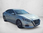 2022 Nissan Altima 2.5 SV Sedan