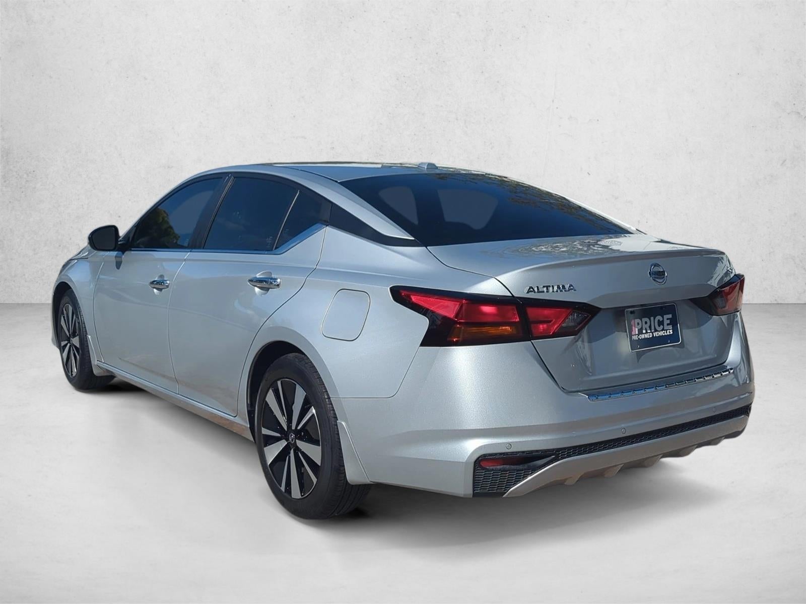 2022 Nissan Altima 2.5 SV Sedan