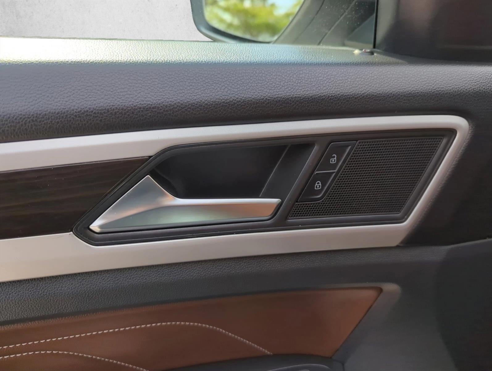 2023 Volkswagen Atlas 3.6L V6 SE w/Technology FWD