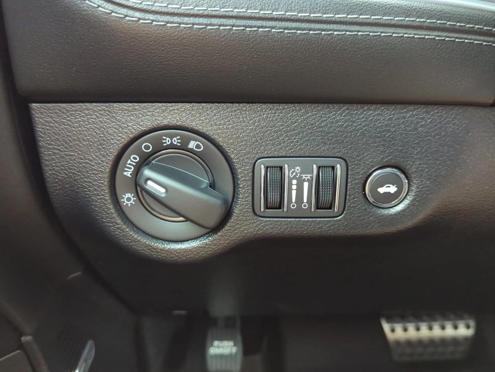 2020 Dodge Challenger R/T Scat Pack Widebody RWD