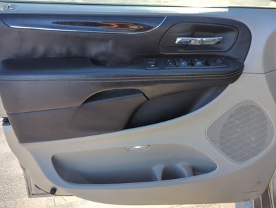 2013 Chrysler Town & Country 4dr Wgn Touring