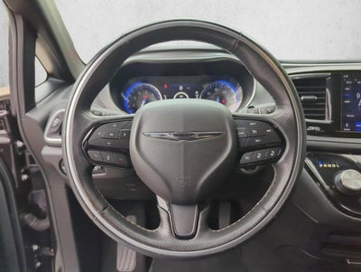 2019 Chrysler Pacifica Limited FWD