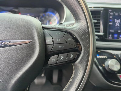 2019 Chrysler Pacifica Limited FWD