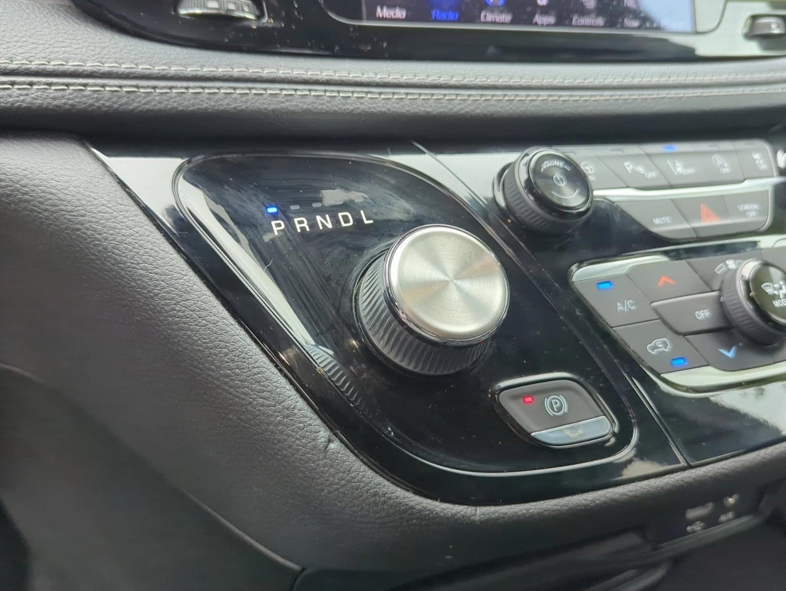 2019 Chrysler Pacifica Limited FWD