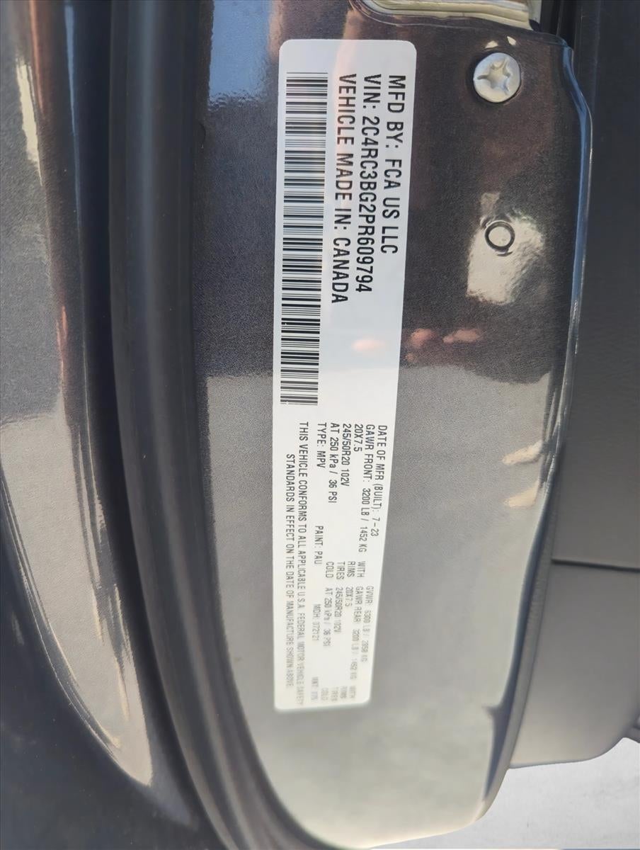 2023 Chrysler Pacifica Touring L AWD