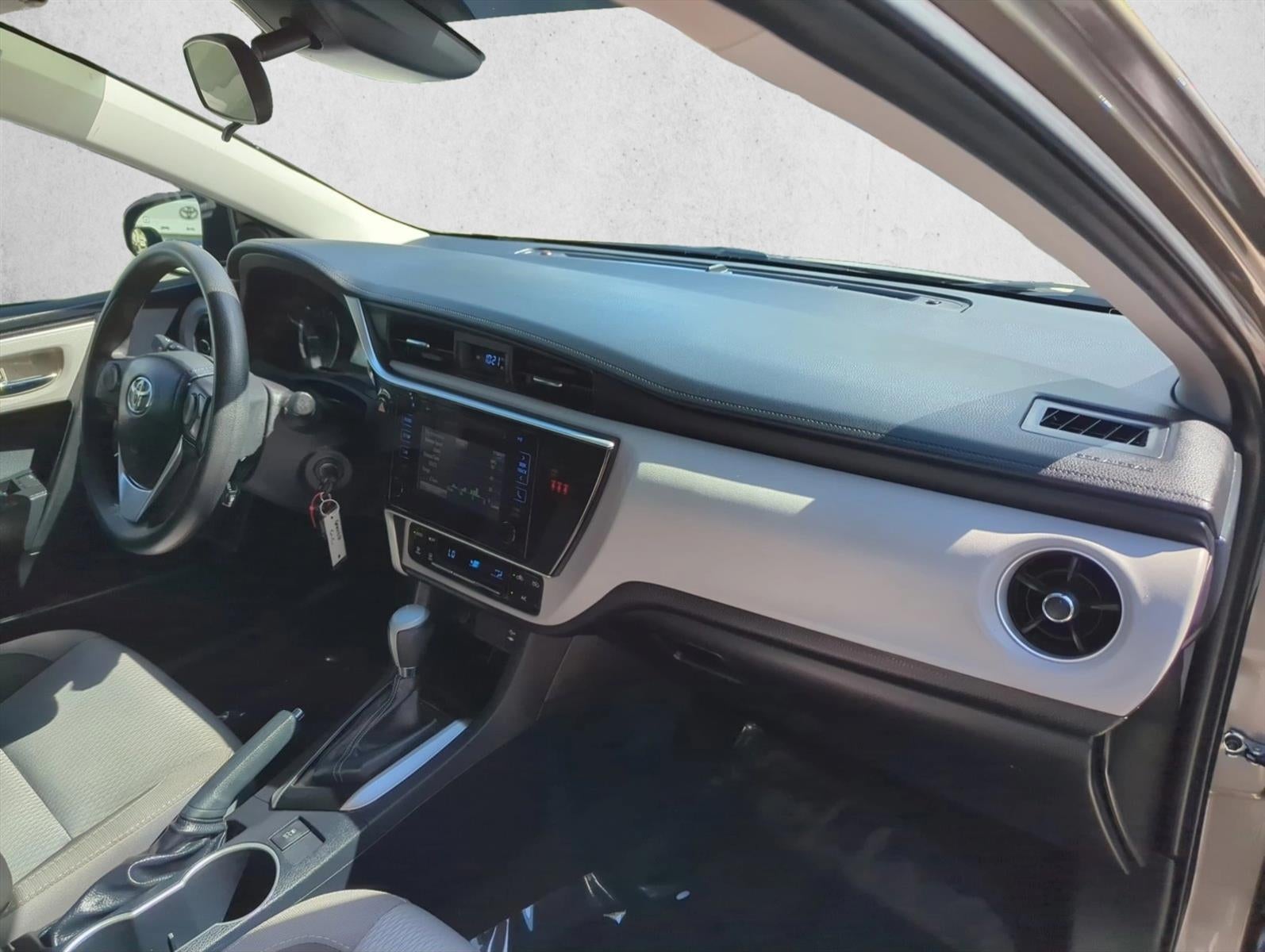 2018 Toyota Corolla LE Eco CVT (Natl)