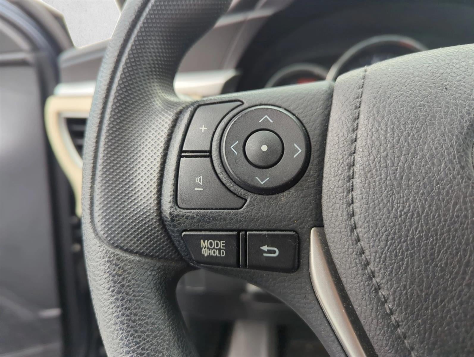 2016 Toyota Corolla 4dr Sdn CVT Auto LE (Natl)