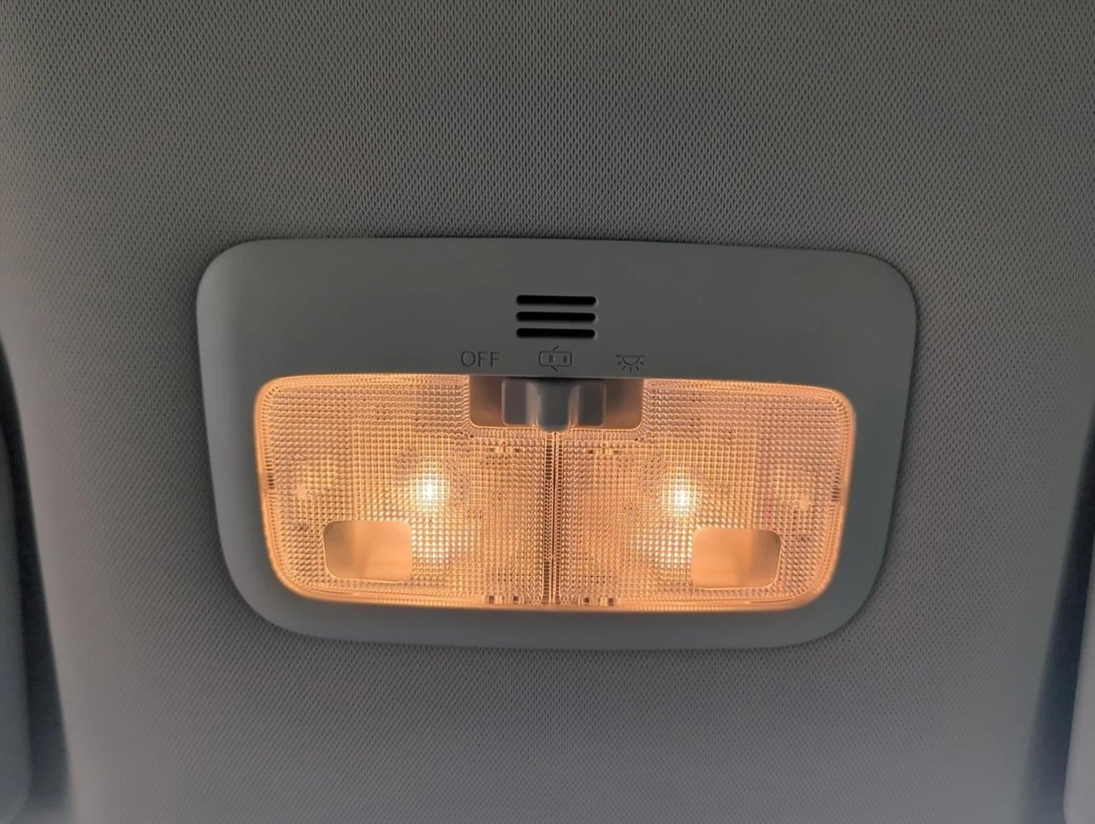 2016 Toyota Corolla 4dr Sdn CVT Auto LE (Natl)