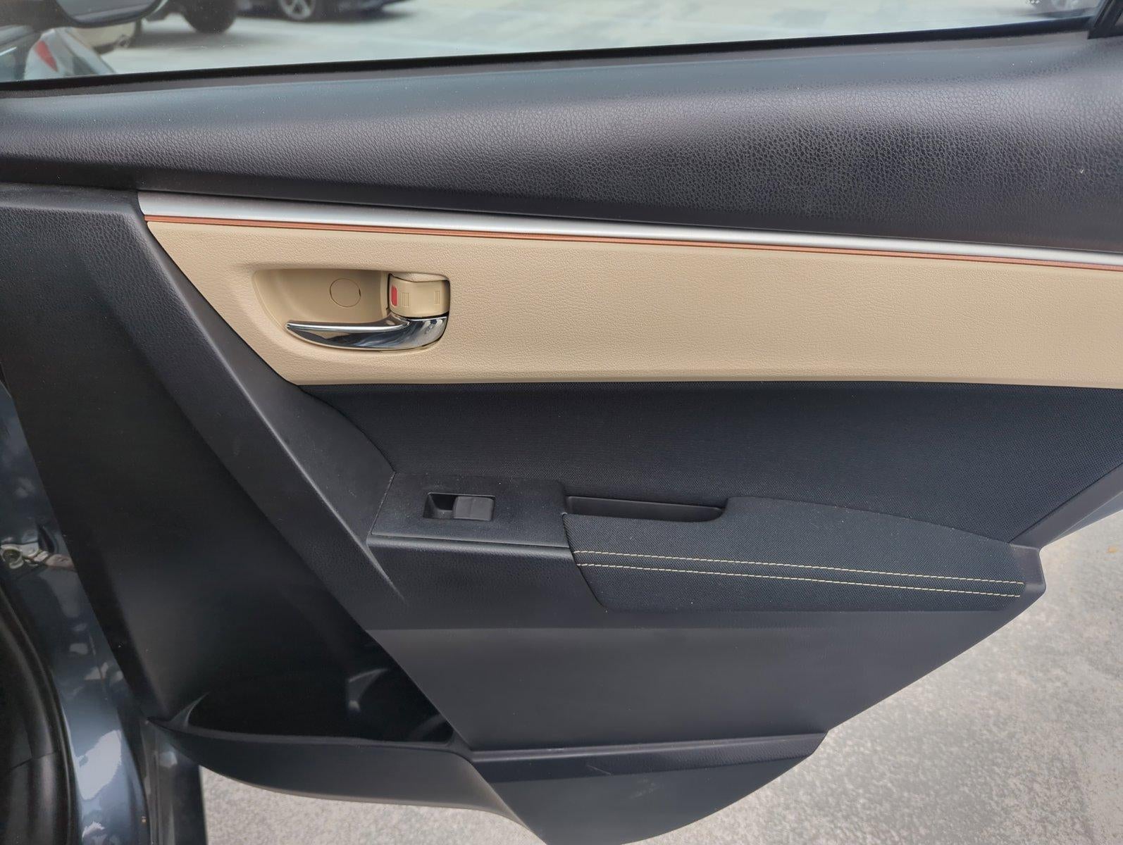 2016 Toyota Corolla 4dr Sdn CVT Auto LE (Natl)