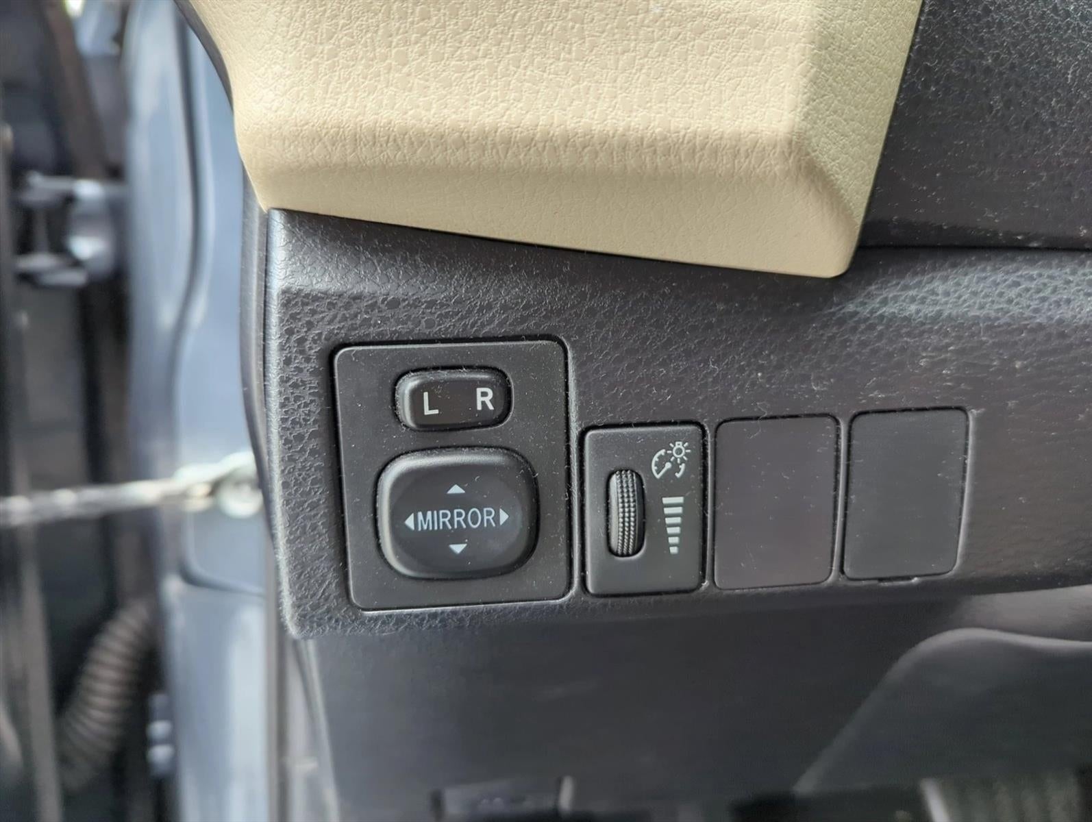 2016 Toyota Corolla 4dr Sdn CVT Auto LE (Natl)