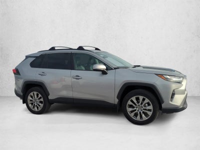 2025 Toyota RAV4 XLE Premium AWD (Natl)