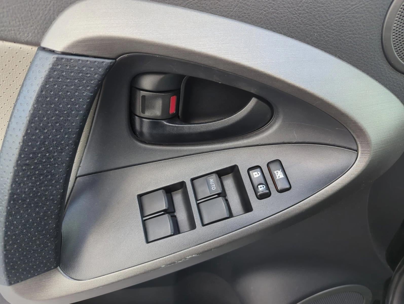 2012 Toyota RAV4 4WD 4dr I4 Limited (Natl)