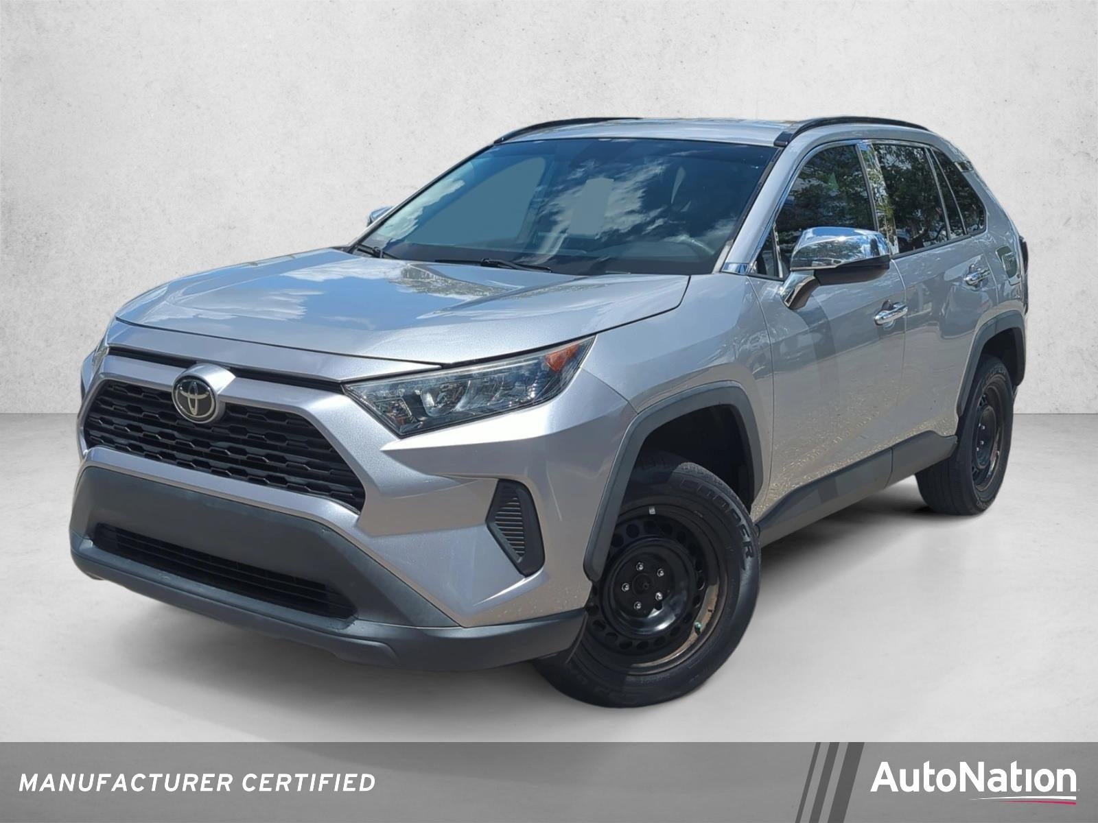 2020 Toyota RAV4 LE FWD (GS)