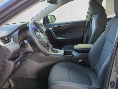2025 Toyota RAV4 LE FWD (GS)