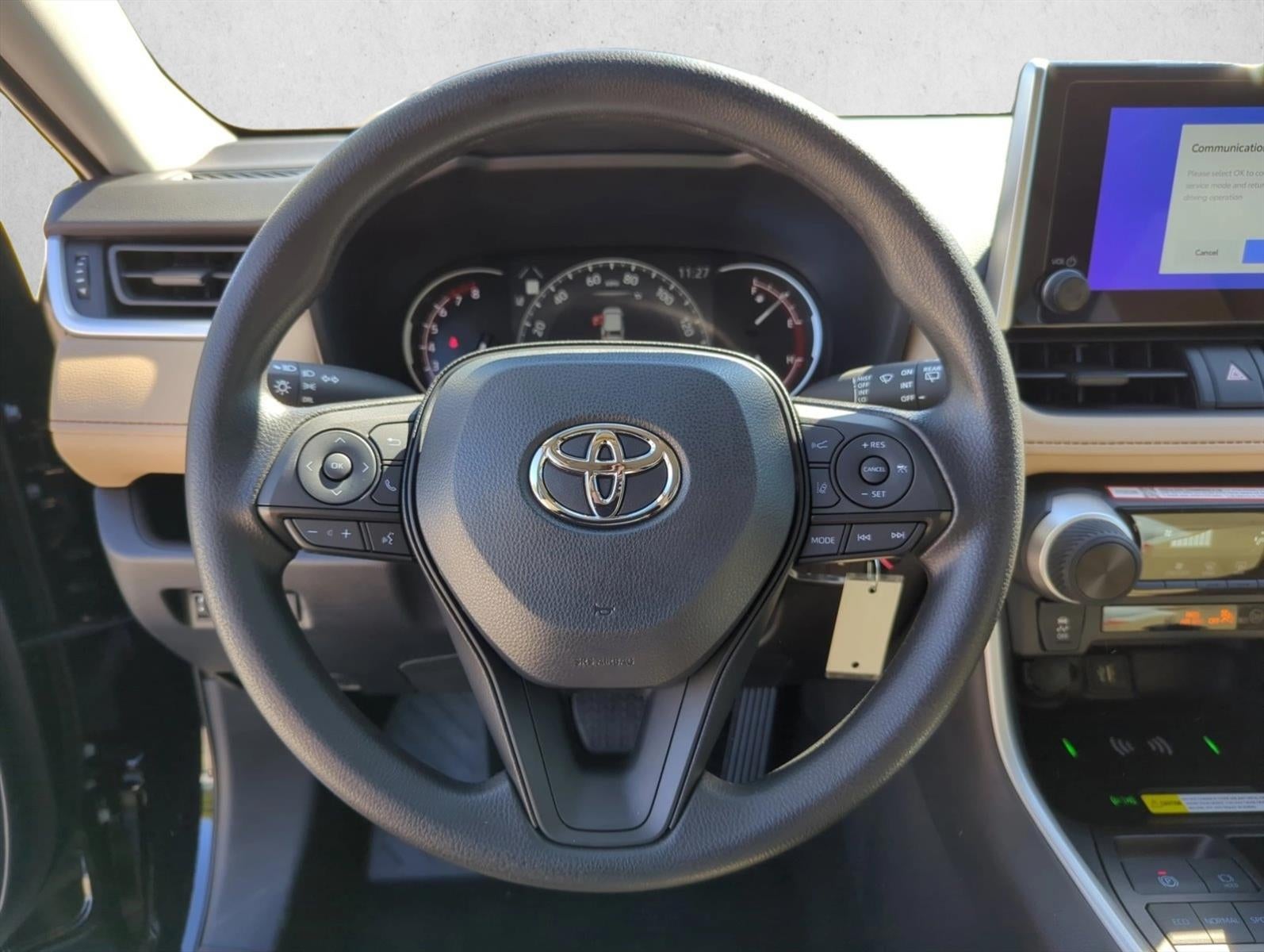 2025 Toyota RAV4 LE FWD (GS)