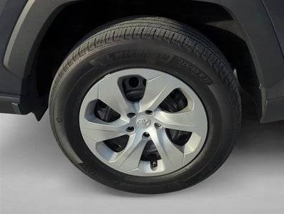 2025 Toyota RAV4 LE FWD (GS)