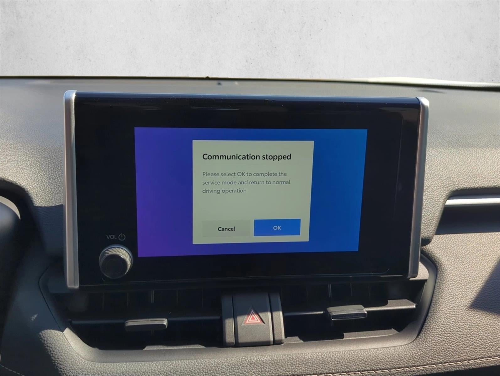 2025 Toyota RAV4 LE FWD (GS)