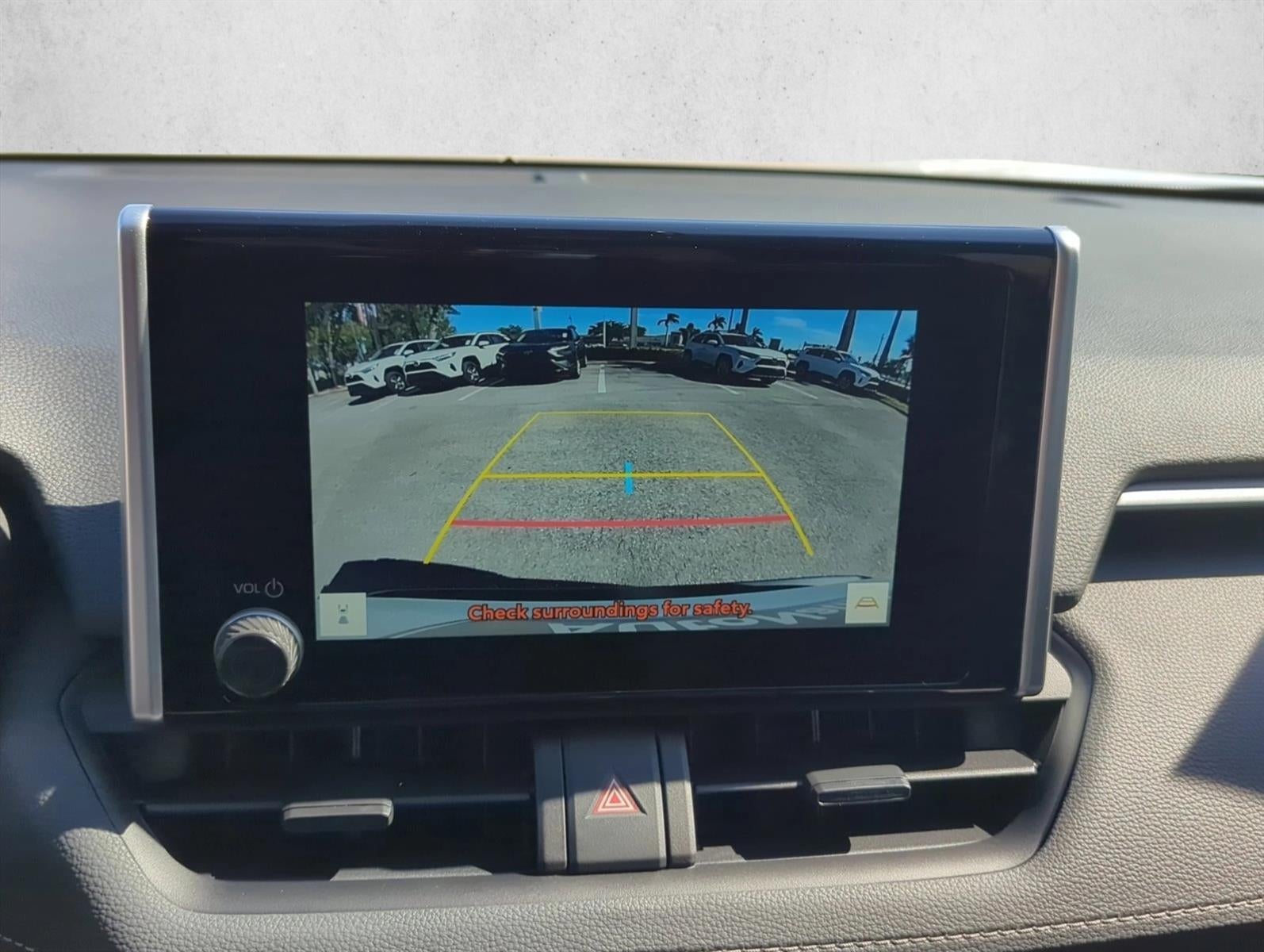 2025 Toyota RAV4 LE FWD (GS)