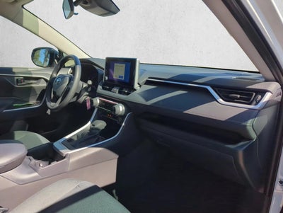 2025 Toyota RAV4 LE FWD (GS)