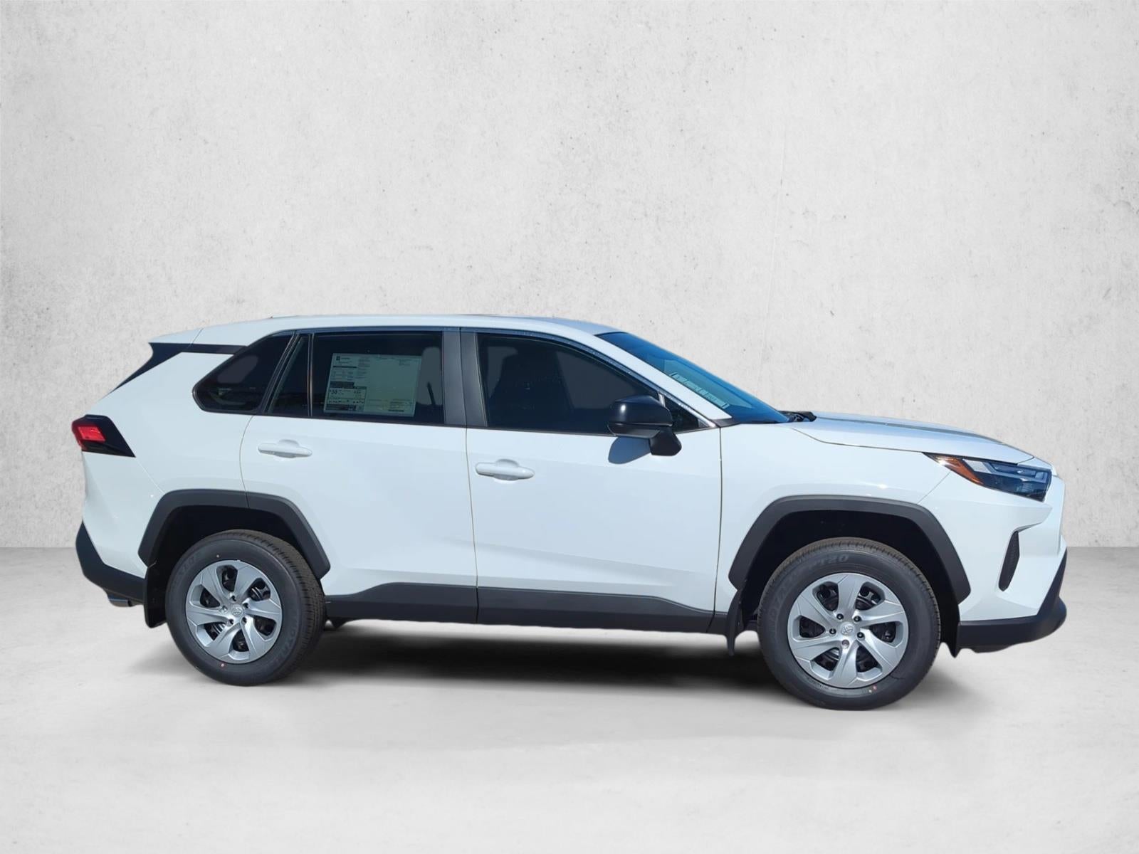 2025 Toyota RAV4 LE FWD (GS)