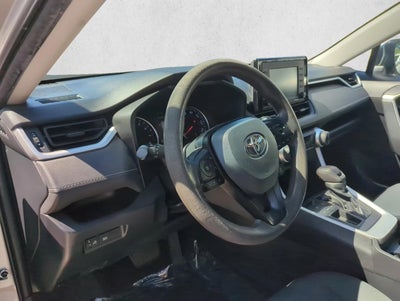 2021 Toyota RAV4 LE FWD (GS)
