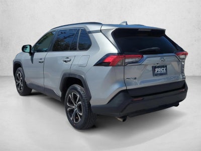 2021 Toyota RAV4 LE FWD (GS)