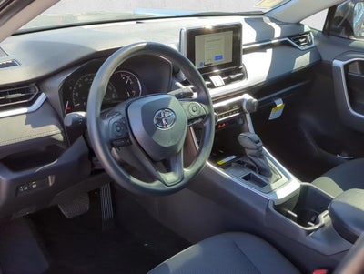 2025 Toyota RAV4 LE FWD (GS)