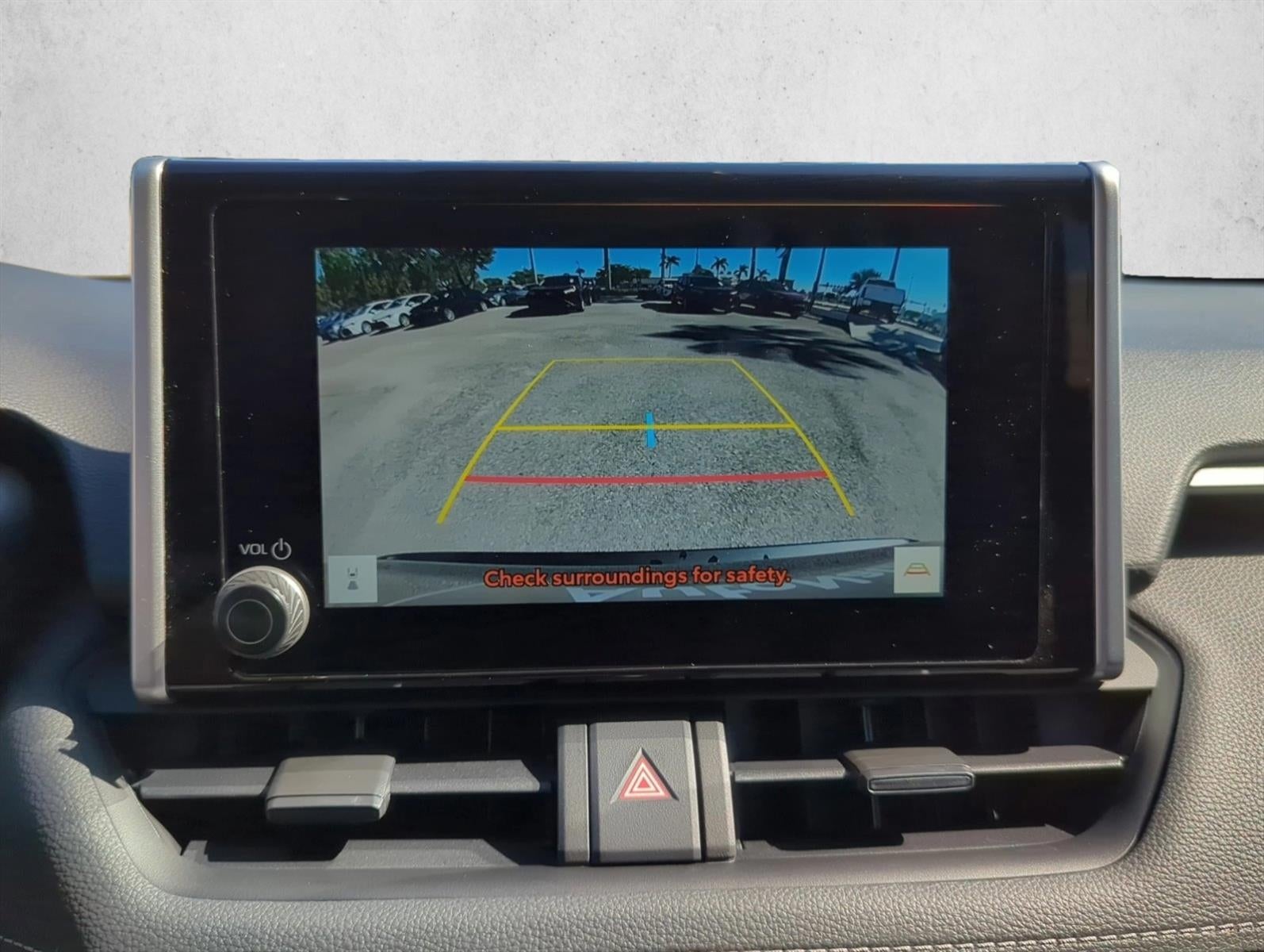 2025 Toyota RAV4 LE FWD (GS)