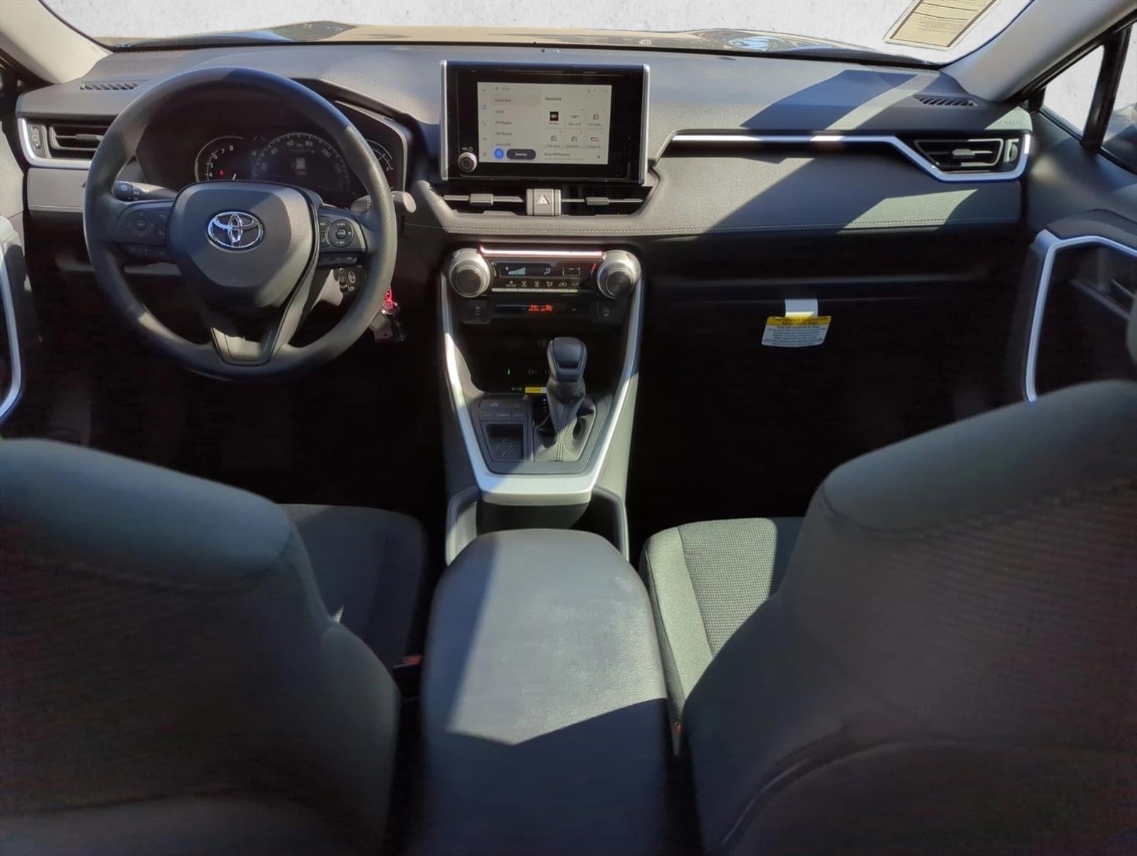 2025 Toyota RAV4 LE FWD (GS)