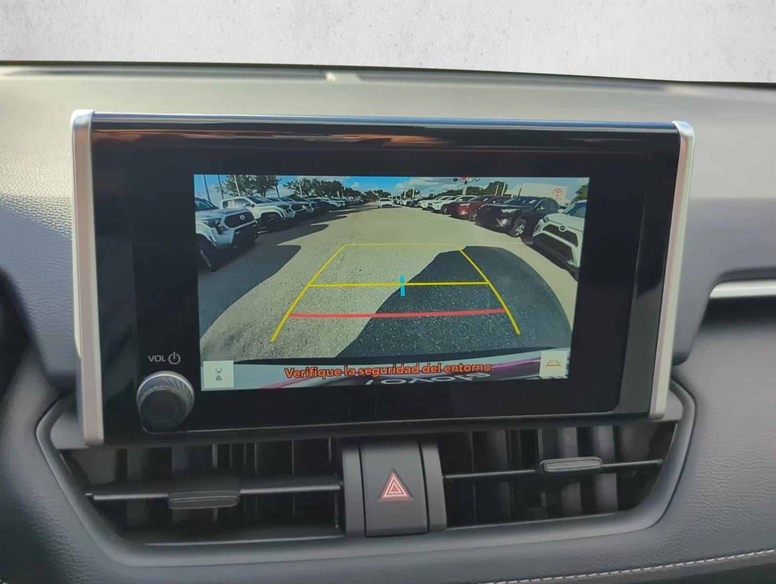 2025 Toyota RAV4 LE FWD (GS)