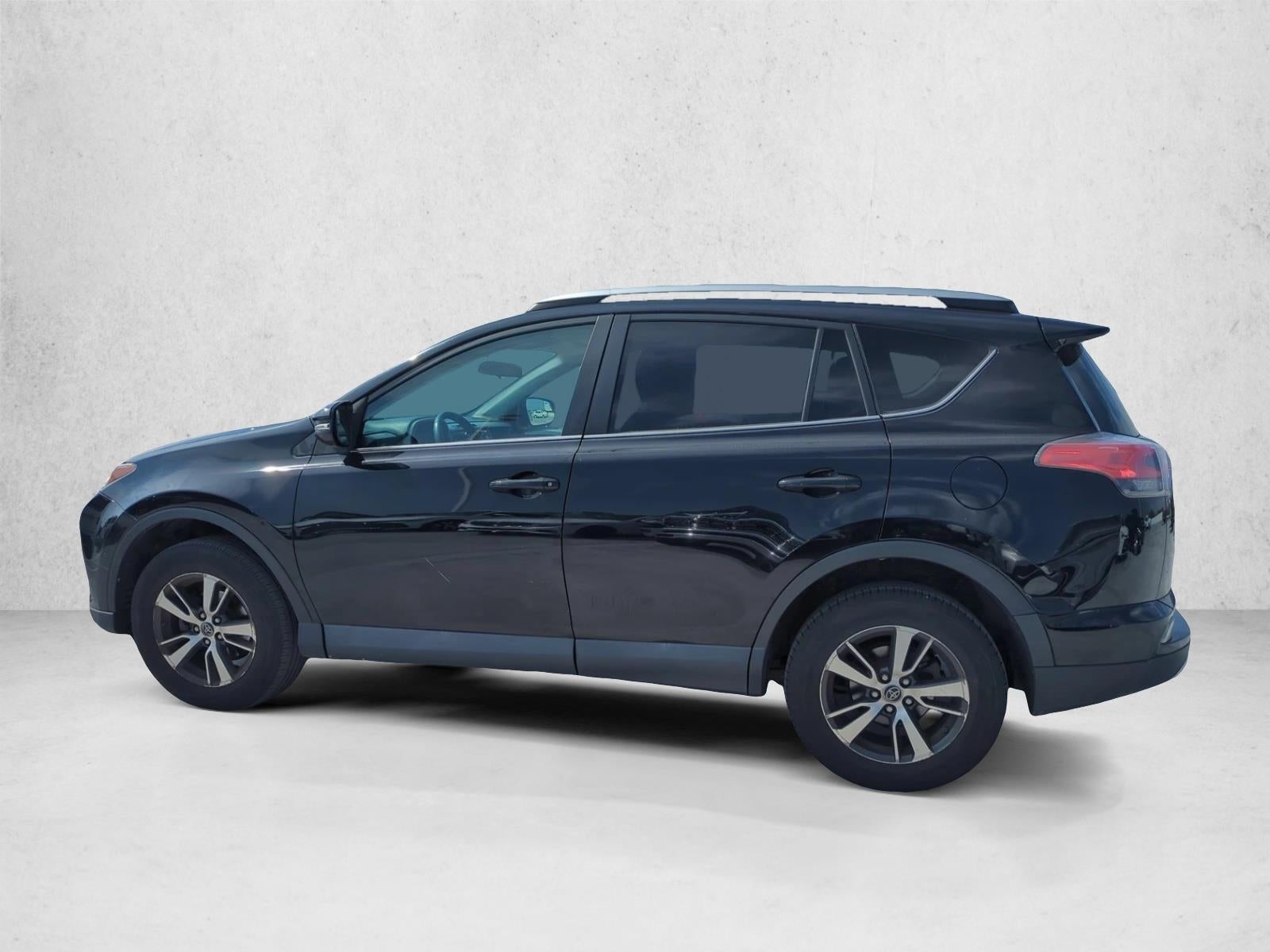 2016 Toyota RAV4 AWD 4dr XLE (Natl)