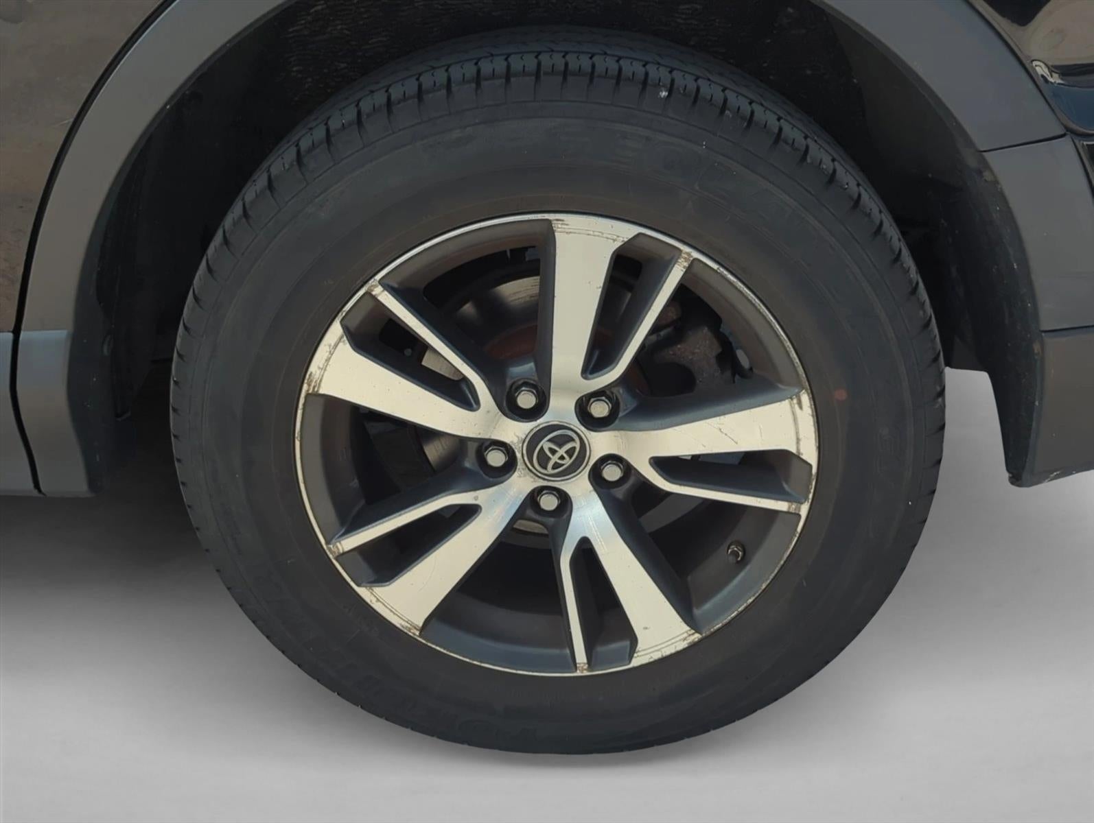 2016 Toyota RAV4 AWD 4dr XLE (Natl)