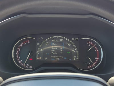 2025 Toyota RAV4 XLE FWD (GS)