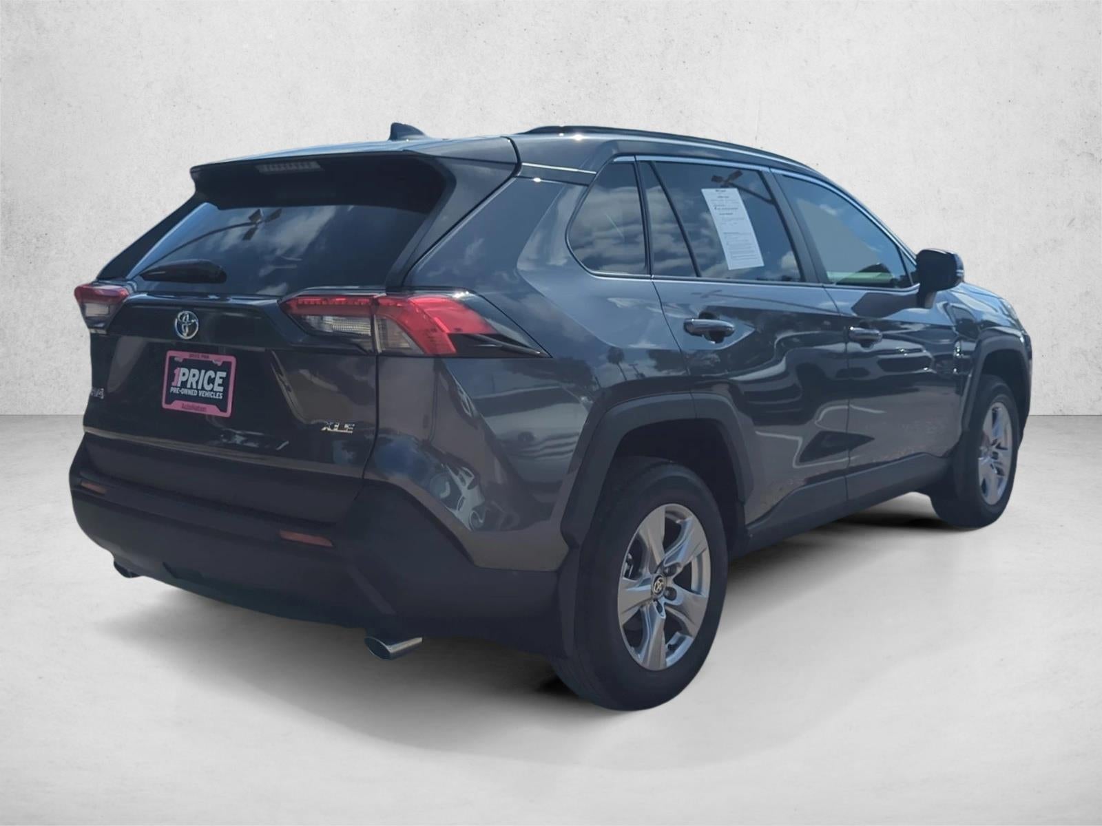 2025 Toyota RAV4 XLE FWD (Natl)