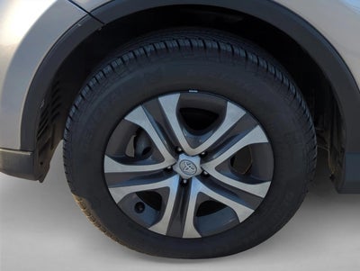 2017 Toyota RAV4 LE FWD (GS)